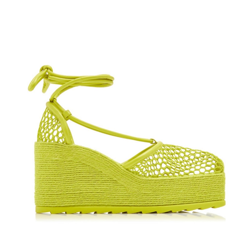 Bottega Veneta lace up wedge espadrille. Sz 38 will fit 39. New condition!